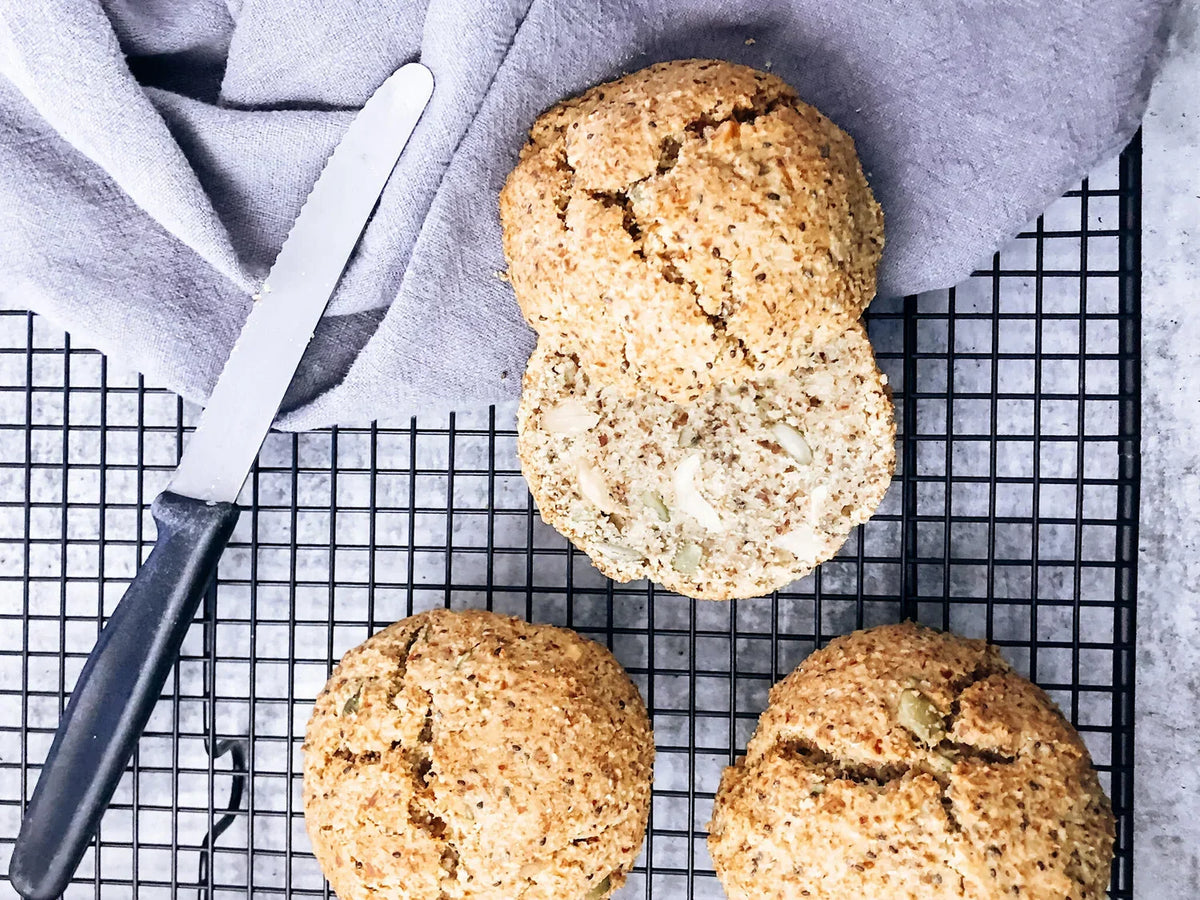 Low carb keto burger buns made with Flour and Dough keto baking mix NZ